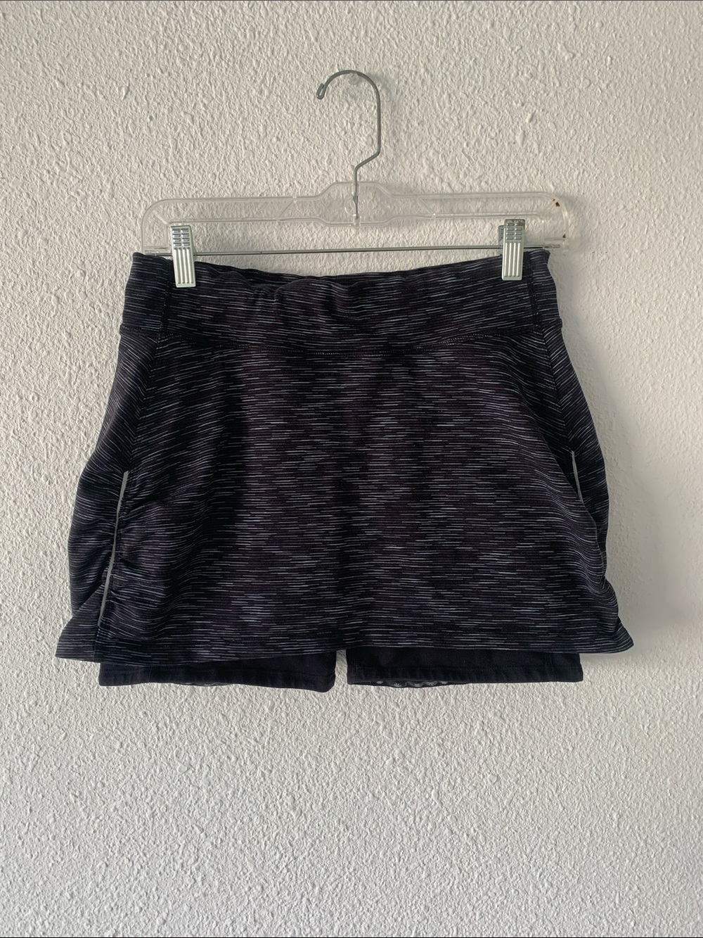 Athleta Black Heathered Performance Skort